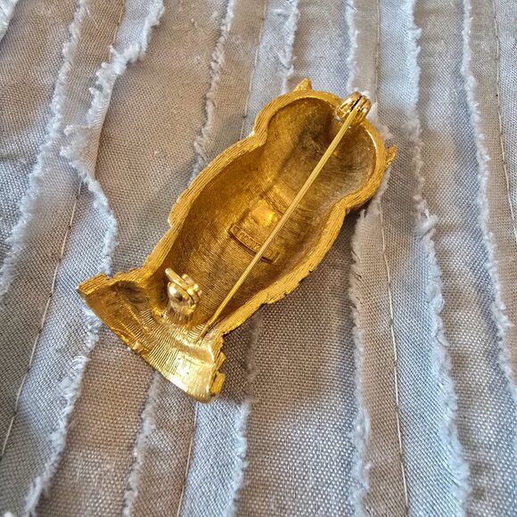 Vintage Florenza Owl Pin Gold-Tone Finish, Cabochon Eyes - Picture 11 of 15